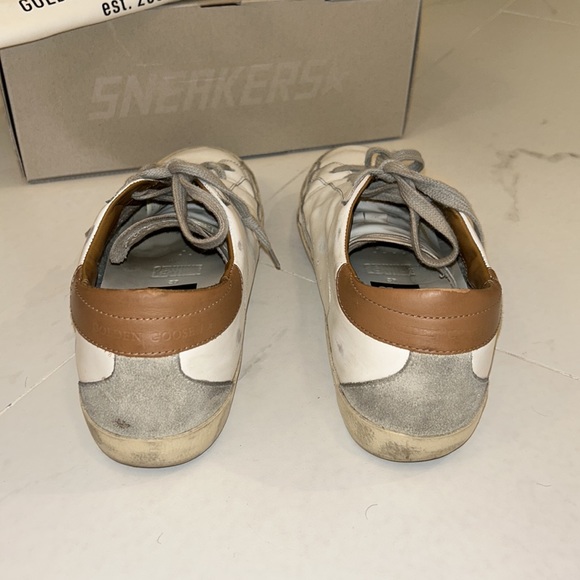 Golden Goose Superstar Sneaker - Picture 4 of 16